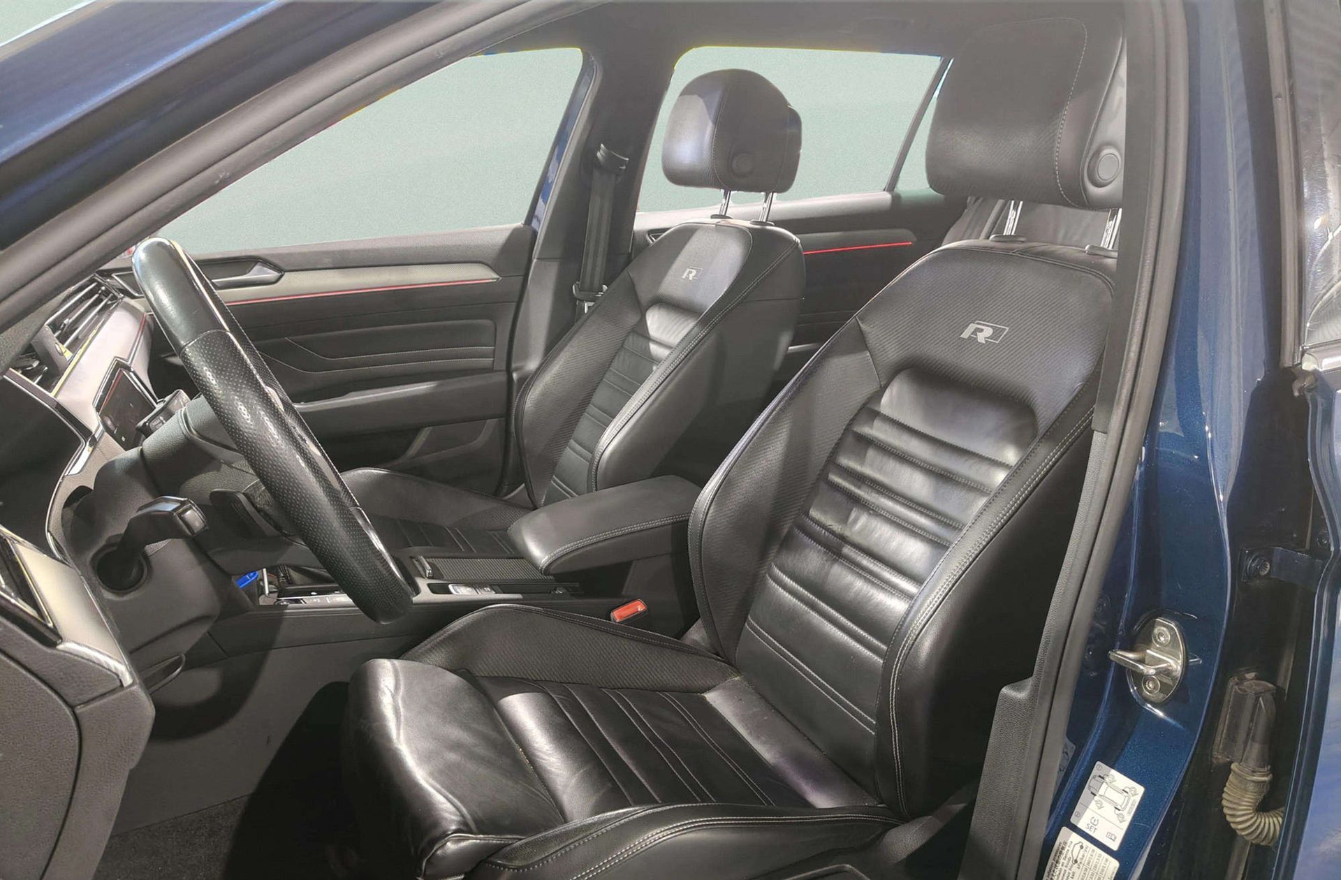 Volkswagen Passat Variant Variant R-Line 2.0 TDI DSG R-Line - foto 14