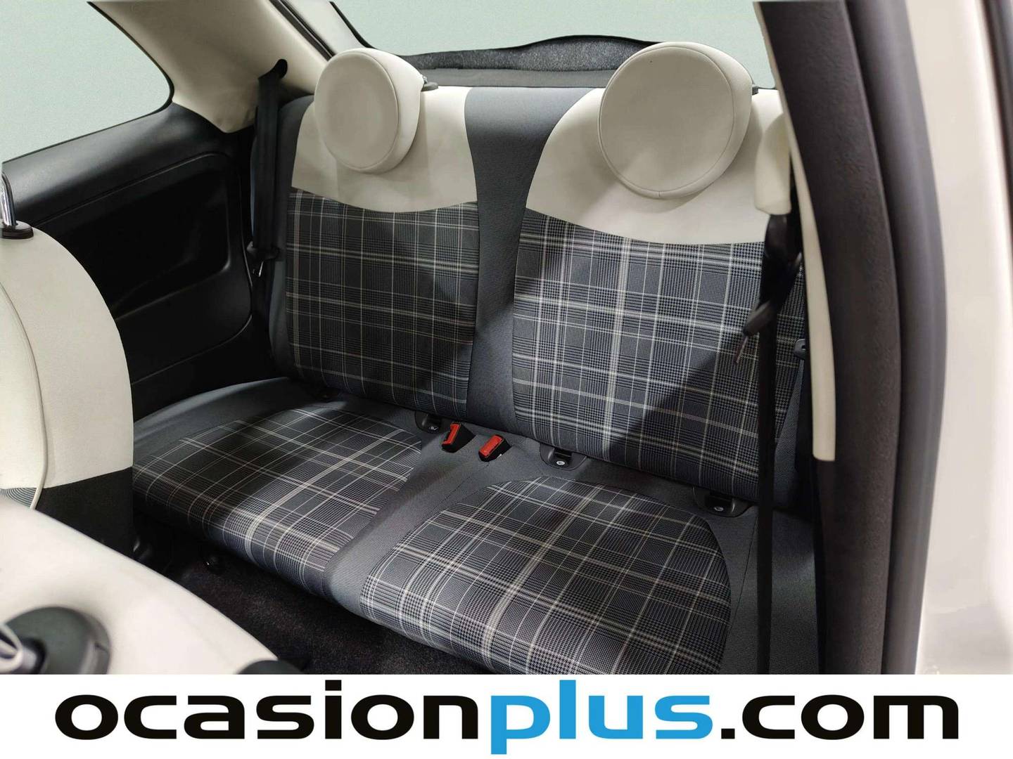 Foto Fiat 500 Fiat 500 1.2 8v Lounge (69 CV)