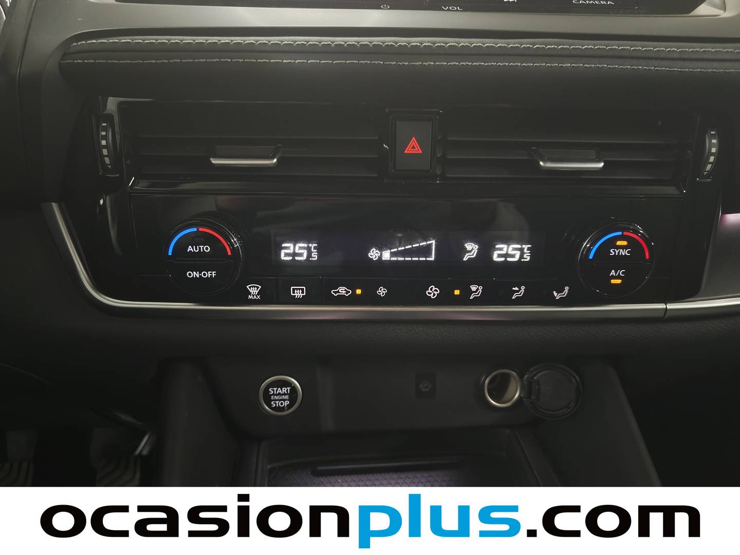 Foto Nissan QASHQAI Nissan Qashqai DIG-T 140 N-Connecta (140 CV)