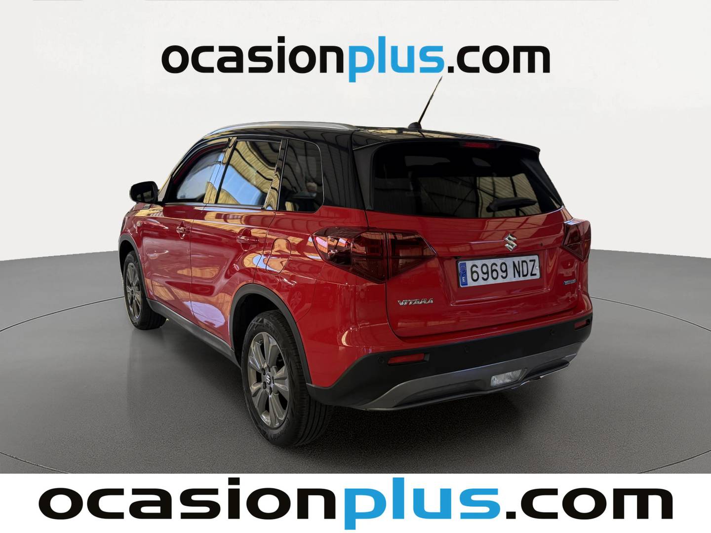 Foto trasera Suzuki Vitara Suzuki Vitara 1.4 T Mild Hybrid S2 (110 CV) izquierda
