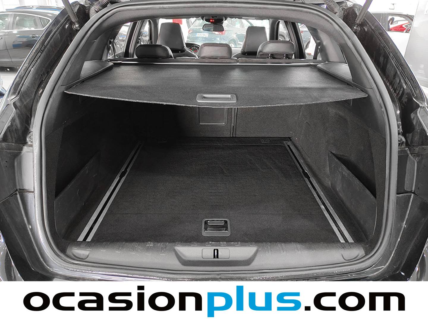 Fotos maletero Peugeot 308 Peugeot 308 SW SW 2.0 BlueHDI GT Line (150 CV)