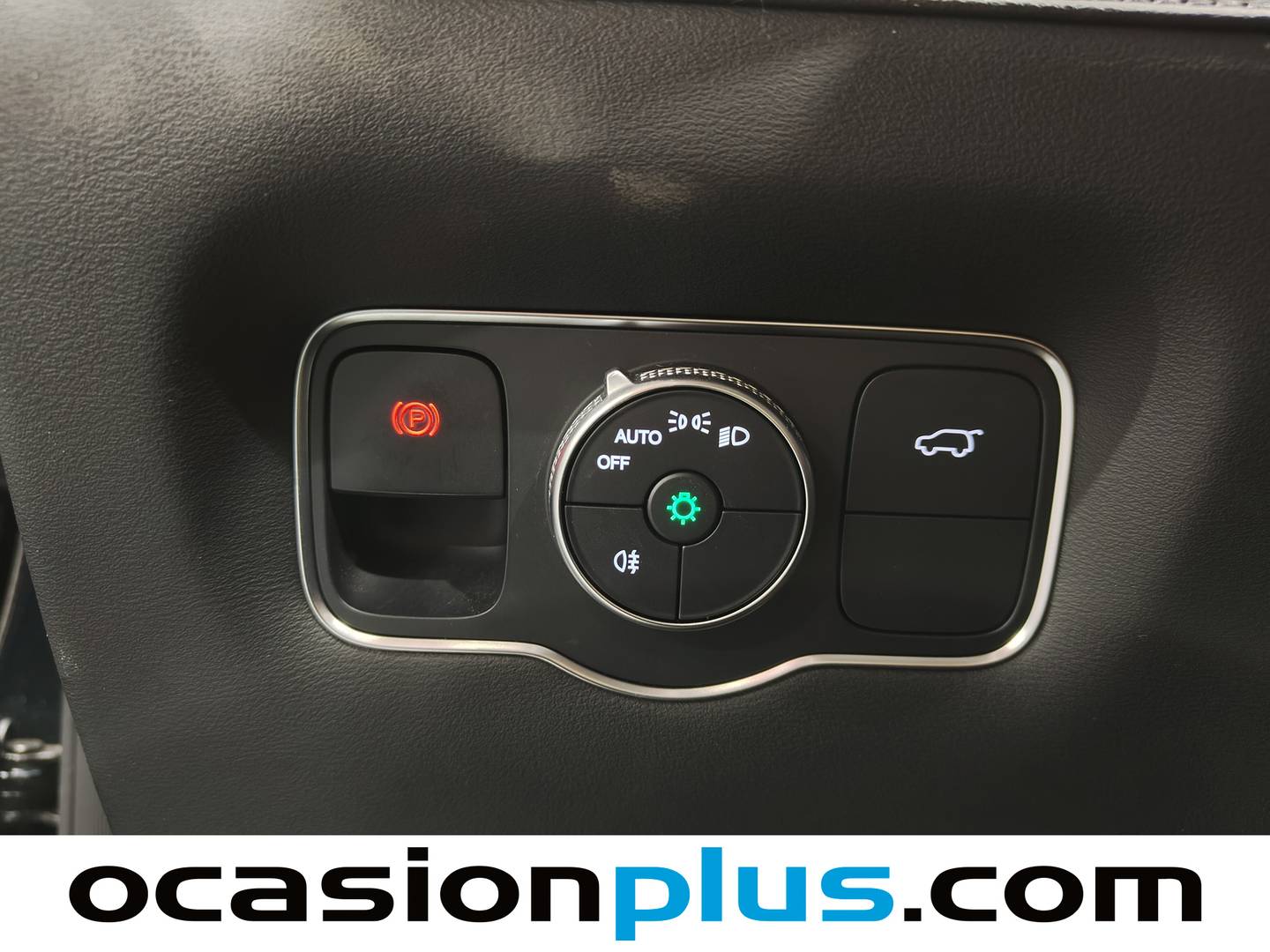EBRO S800 EBRO S800 1.6 TGDI Luxury DCT (147 CV) 2025