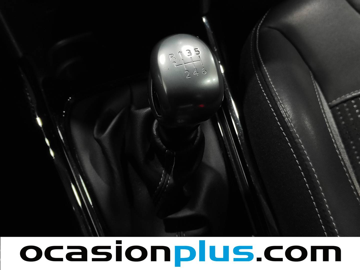 Foto Peugeot 2008 Peugeot 2008 BlueHDi 120 S&S Allure (120 CV)