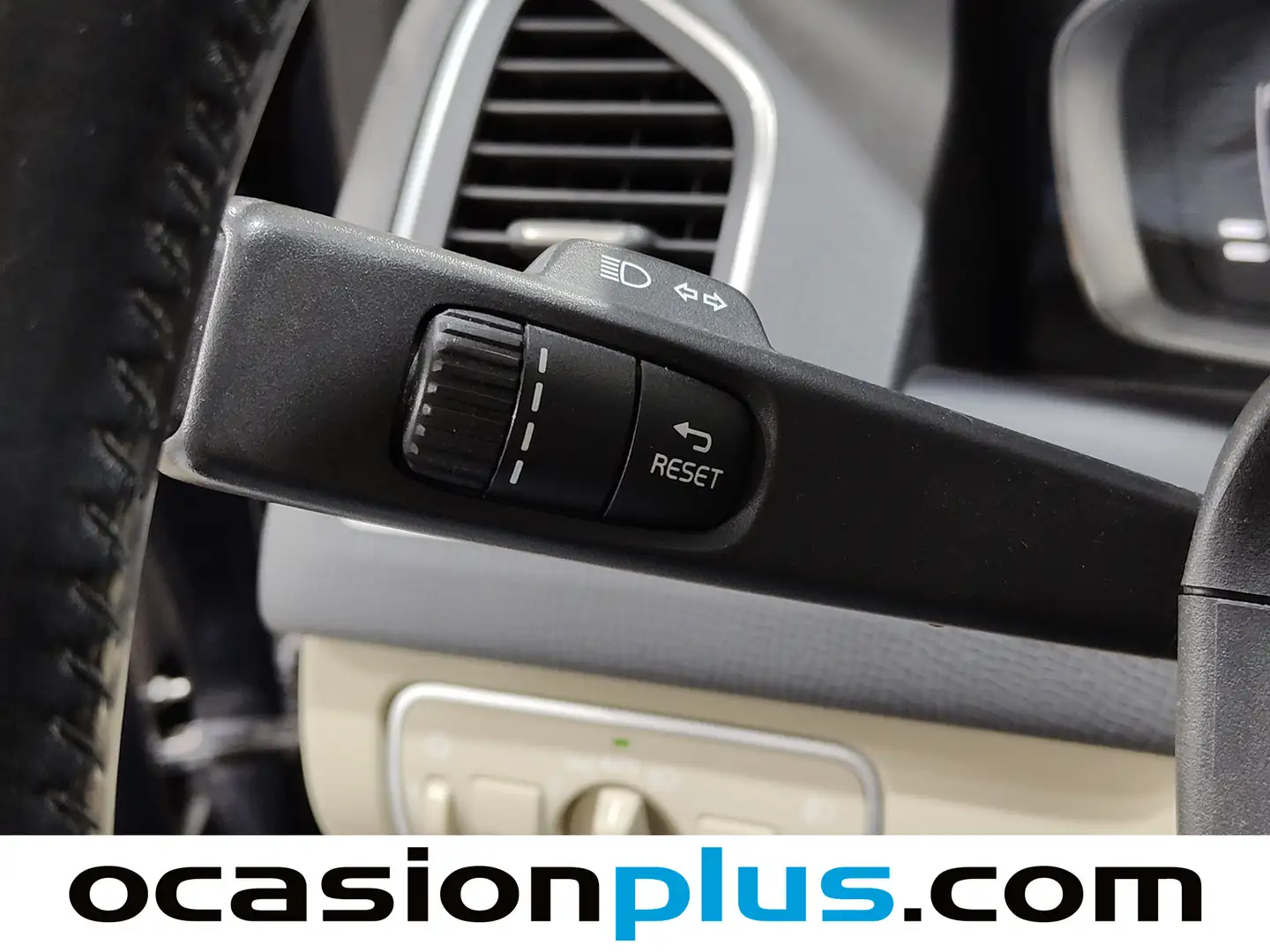 Foto Volvo XC60 Volvo XC60 D3 Summum Auto (136 CV)