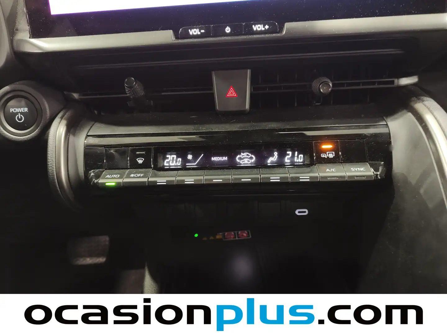 Foto Toyota C-HR Toyota C-HR 140H Advance (140 CV)