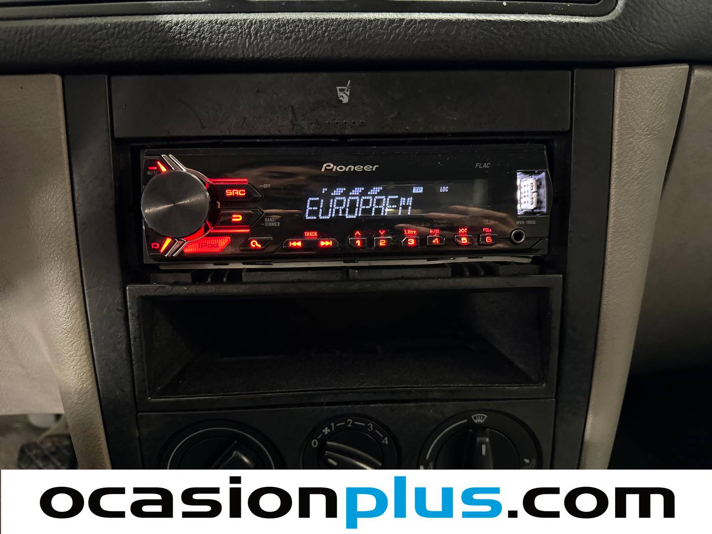 Foto Volkswagen Golf Volkswagen Golf Conceptline 1.6 (105 CV)