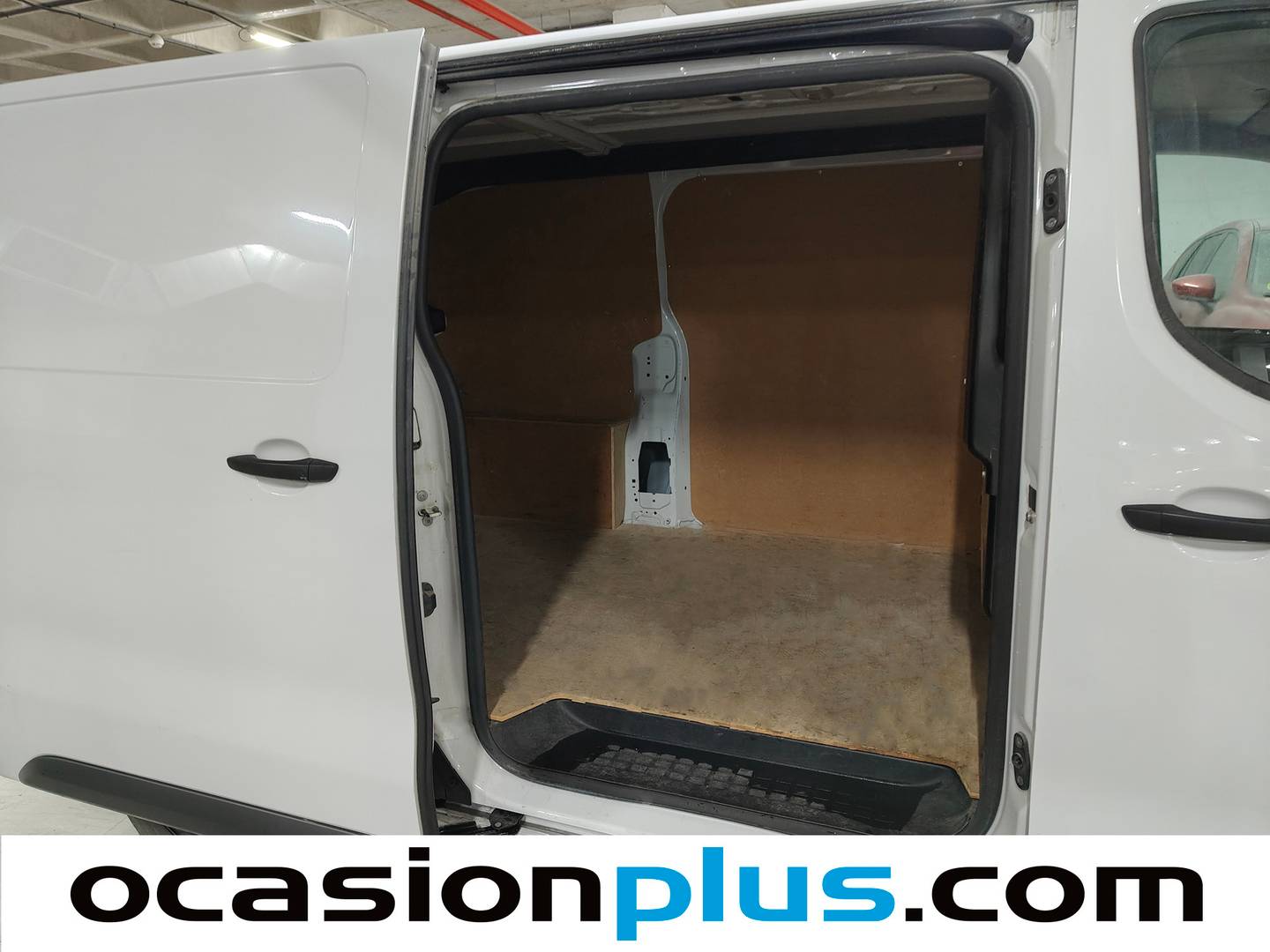 Fotos maletero Fiat Scudo Fiat Scudo Furgon 1.5 Bluehdi L2 (120 CV)