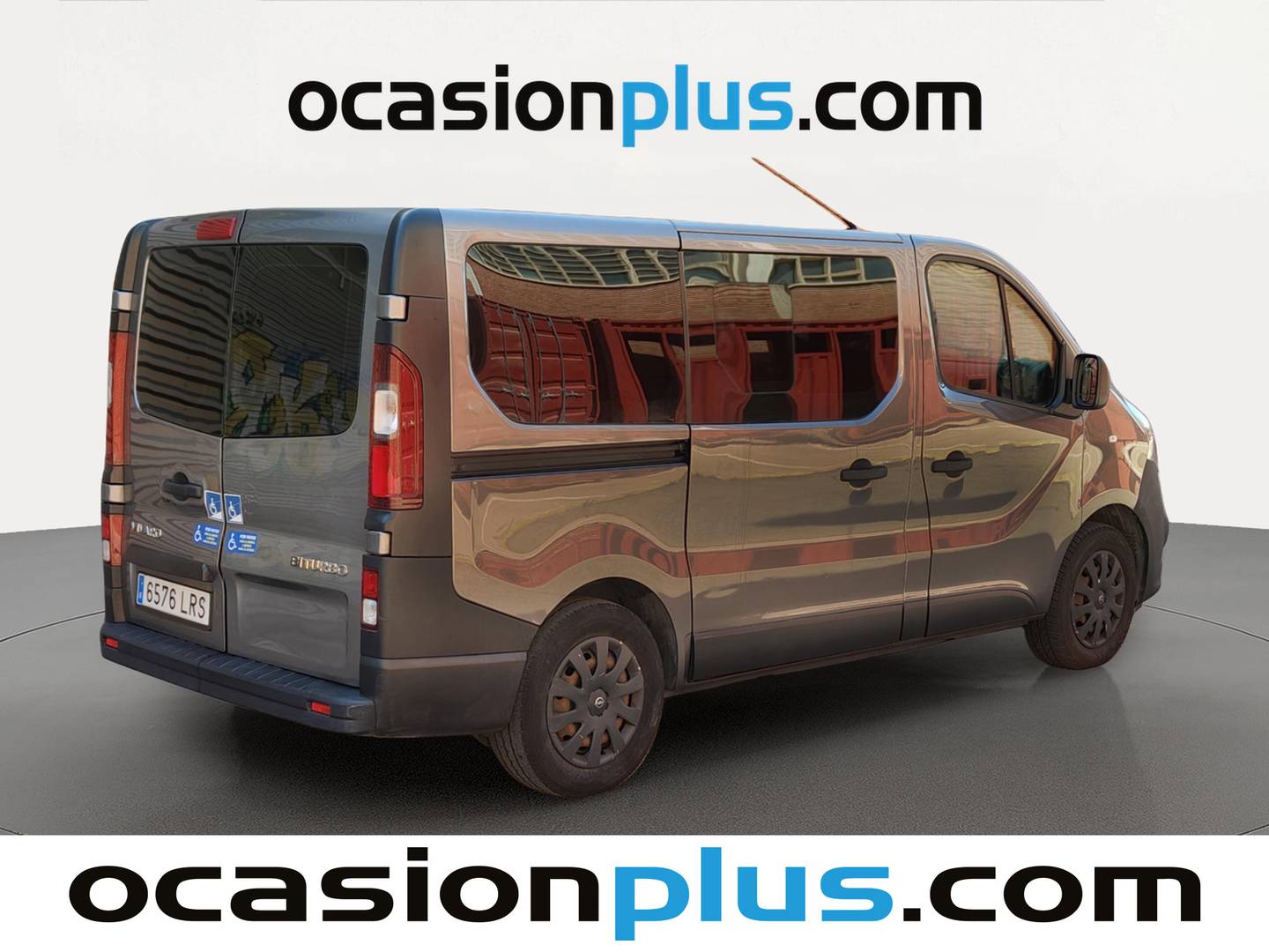 Foto trasera Opel Vivaro Opel Vivaro Combi 1.6 CDTI Biturbo 27 L1 S/S (125 CV) 6 Plazas ADAP. PMR. derecha