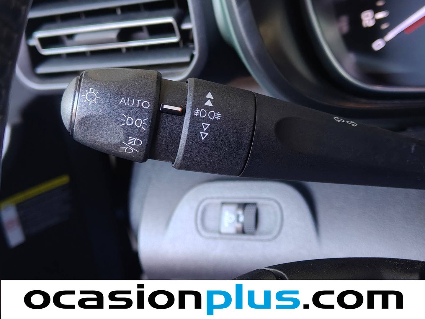 Paquetes del Citroën Berlingo Citroën Berlingo BlueHDi 130 S&S Talla M Shine (130 CV)