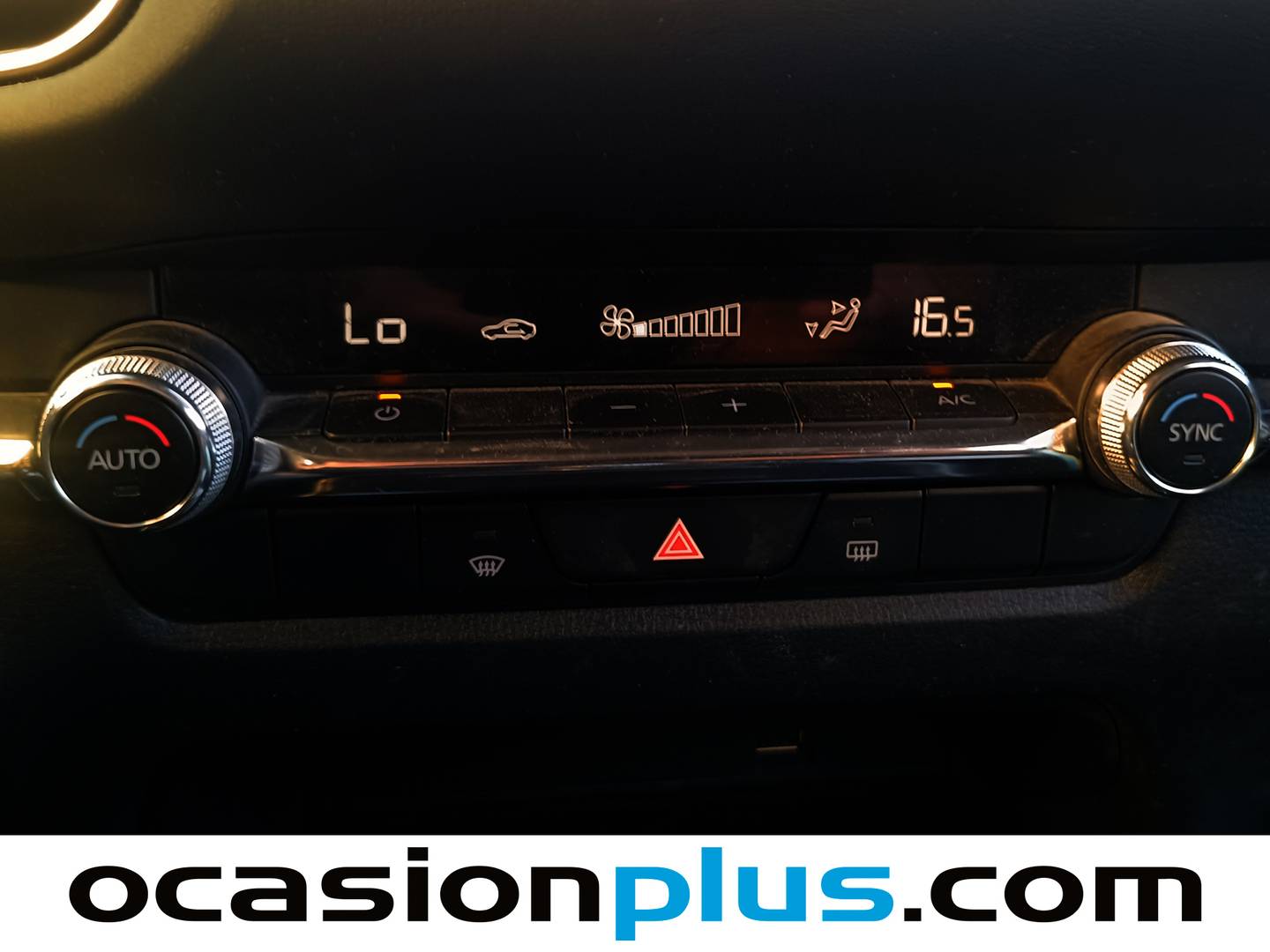 Foto Mazda CX-30 Mazda CX-30 2.0 e-Skyactive-X Evolution 2WD (186 CV)