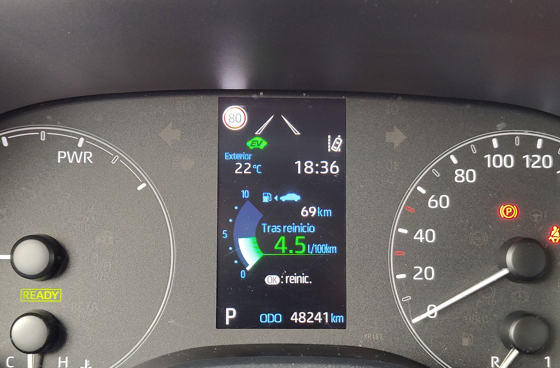 Toyota Yaris 120H Active Plus - foto 7