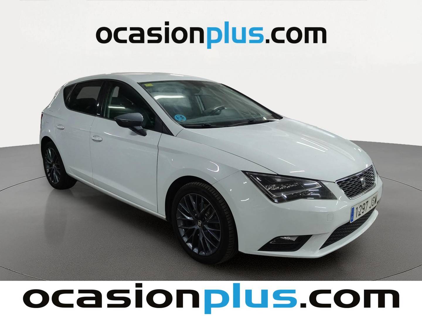 Foto delantera Seat León Seat León 1.6 TDI S&S Style Connect DSG-7 (110 CV) derecha