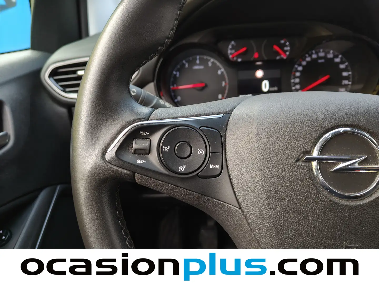 Foto Opel Crossland X Opel Crossland X 1.2 Turbo S&S ecoTEC Selective  (110 CV)