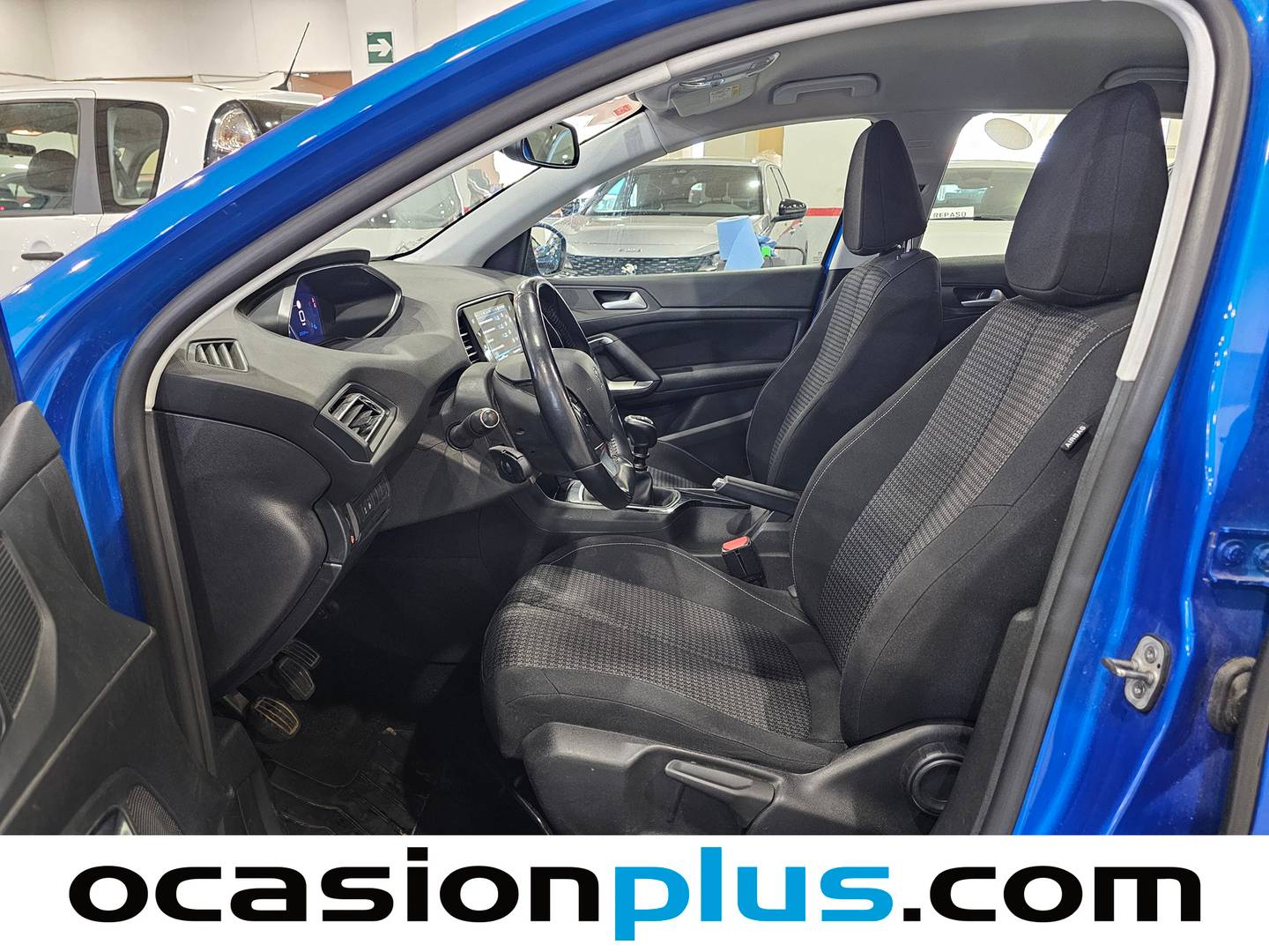 Foto asientos delanteros Peugeot 308 Peugeot 308 Active Pack BlueHDi S&S (130 CV)