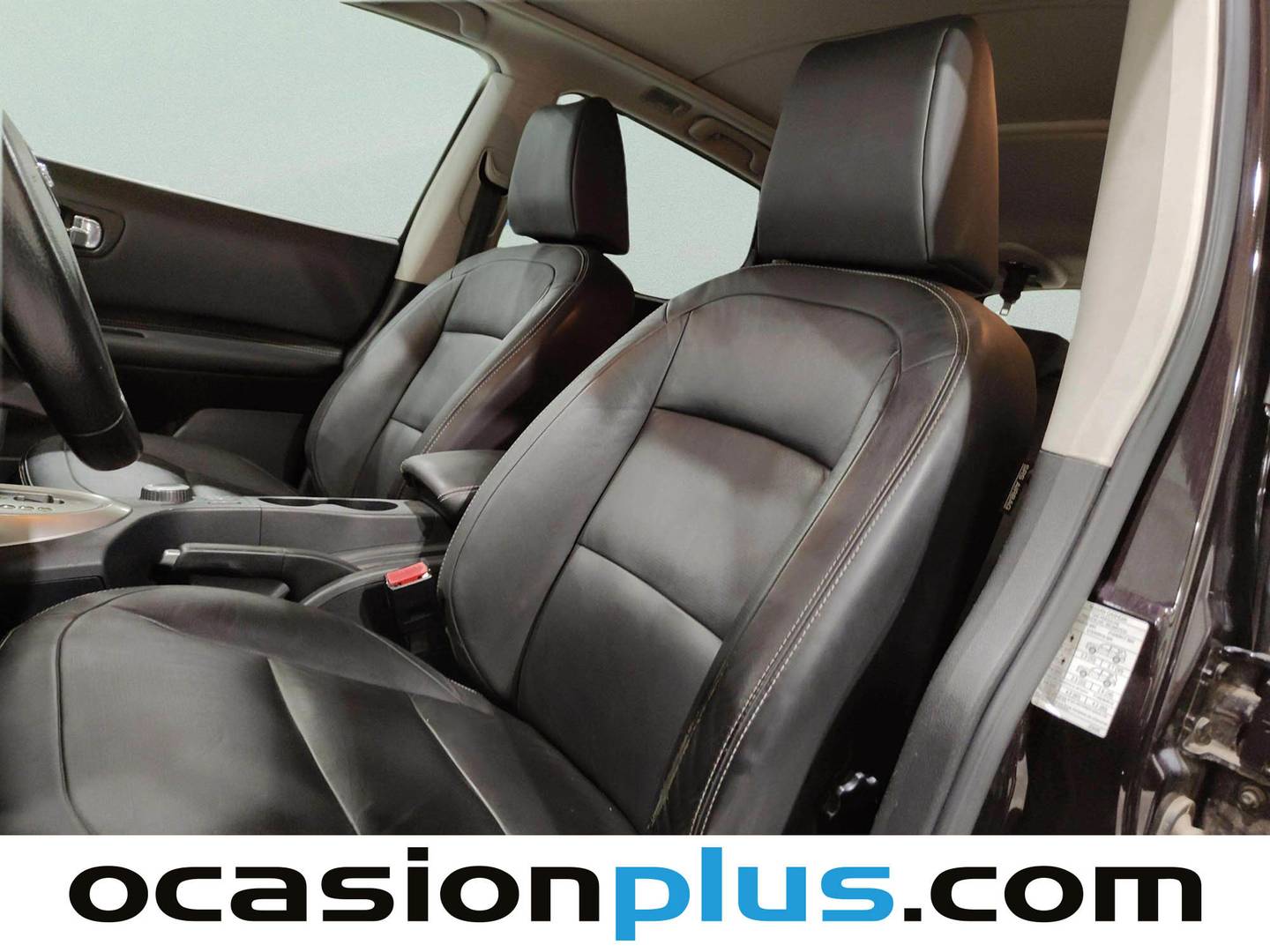 Equipamiento del Nissan QASHQAI Nissan Qashqai 2.0 Tekna Premium 4x4 (140 CV)