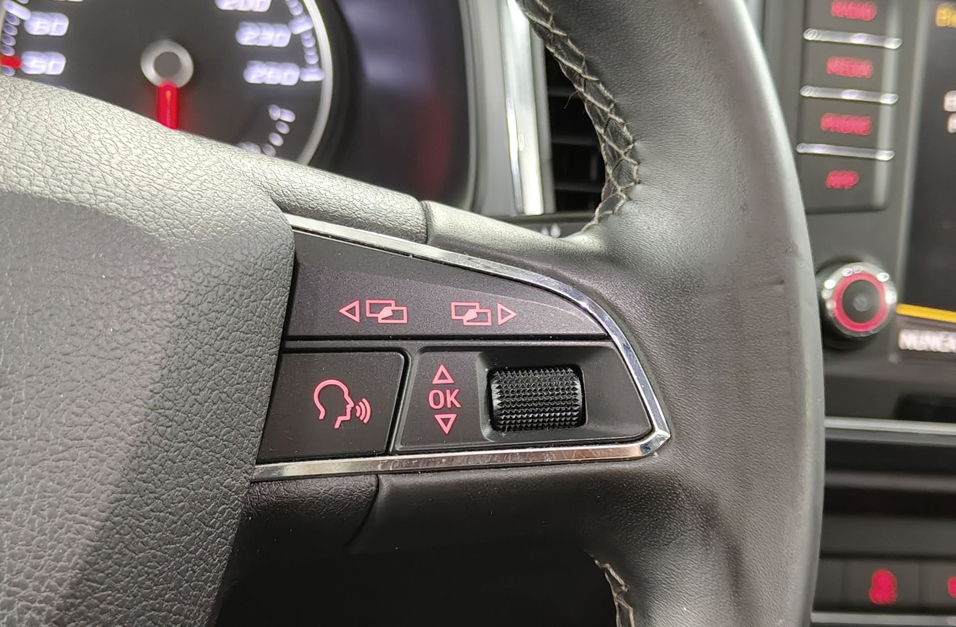 SEAT Ateca 1.6 TDI Ecomotive Style - foto 32