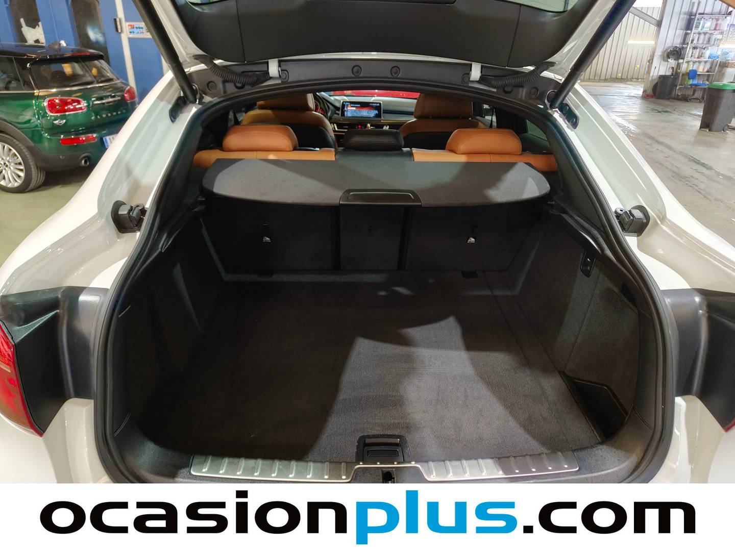 Fotos maletero BMW X6 BMW X6 M50d (381 CV)