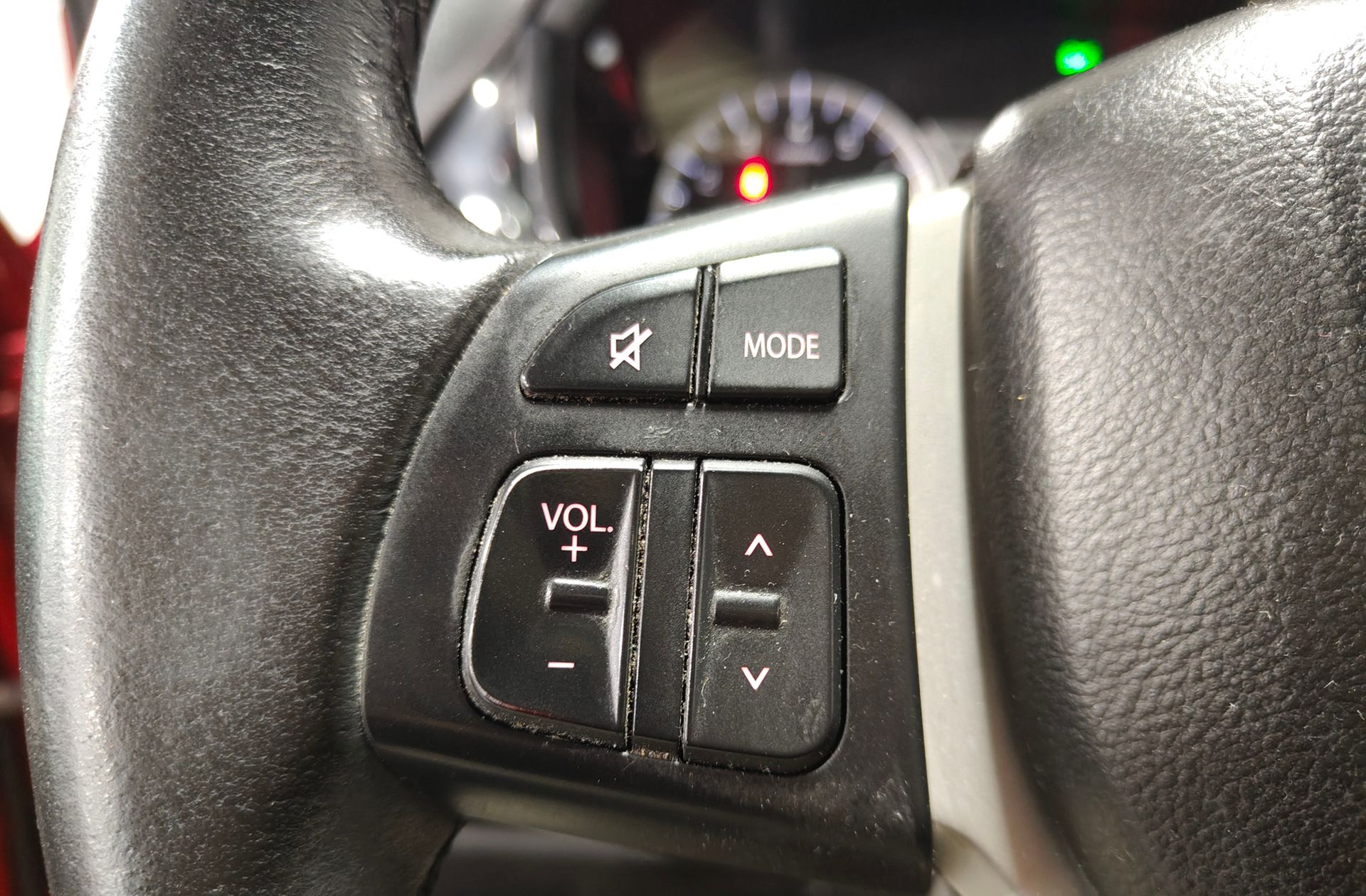 Suzuki Vitara 1.6 VVT GLX - foto 23