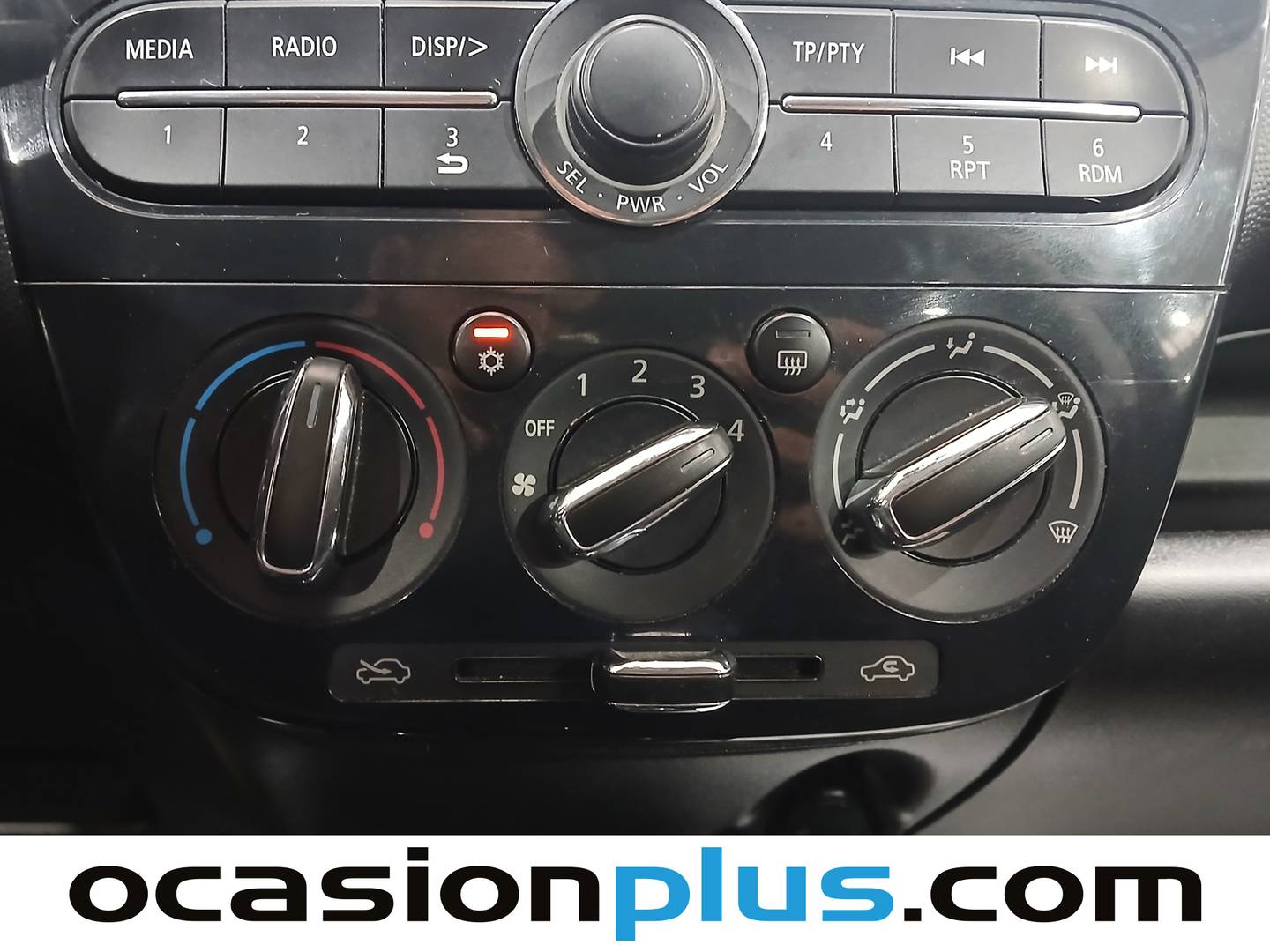 Extras del Mitsubishi Space Star Mitsubishi Space Star 120 MPI Motion (80 CV)