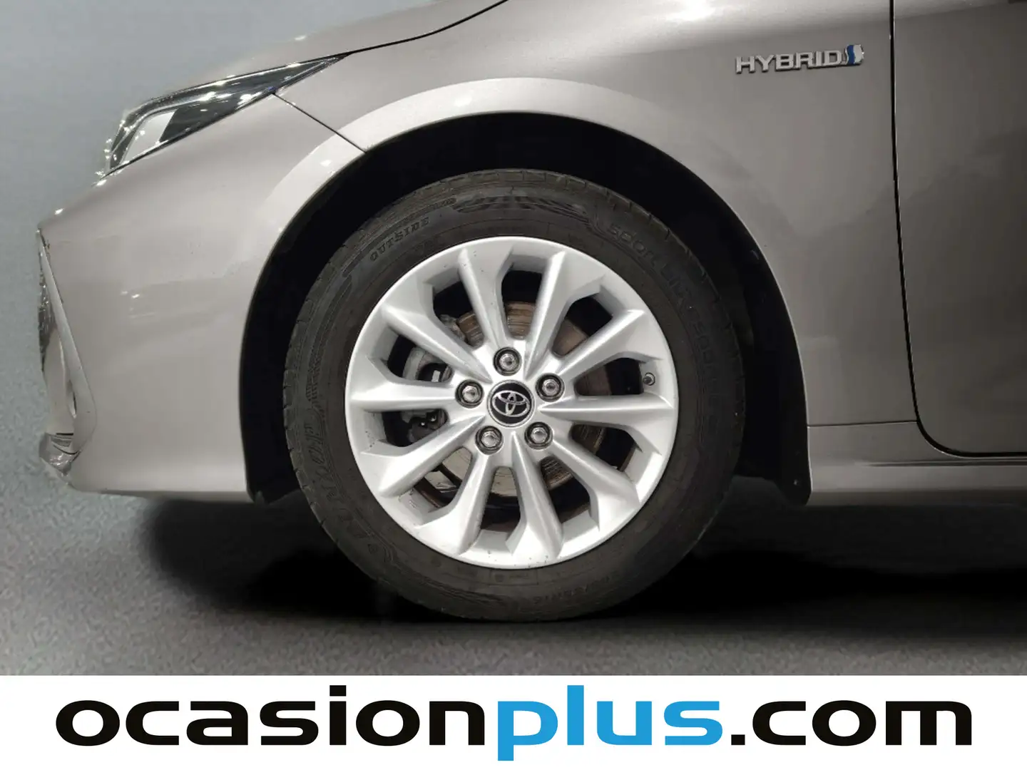Foto Toyota Corolla Toyota Corolla 1.8 125 Híbrido Active Tech E-CVT Sedán (122 CV)