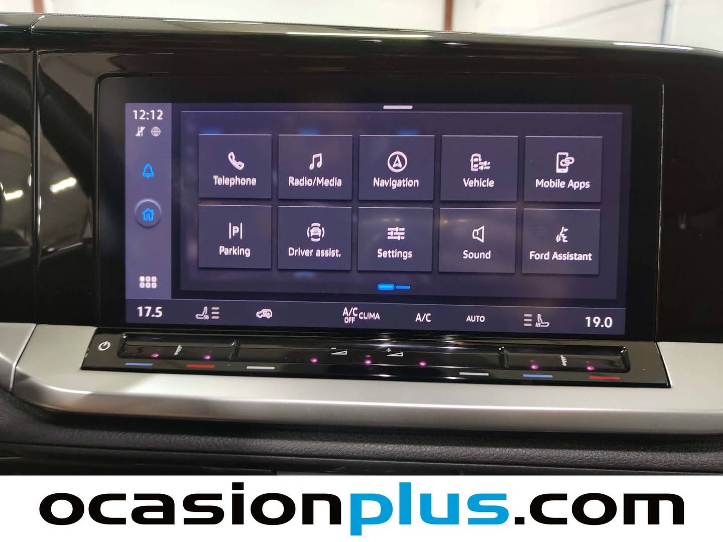 Foto Ford Grand Tourneo Connect Ford Grand Tourneo Connect 2.0 Ecoblue Titanium Auto (7 Plazas) (122 CV)