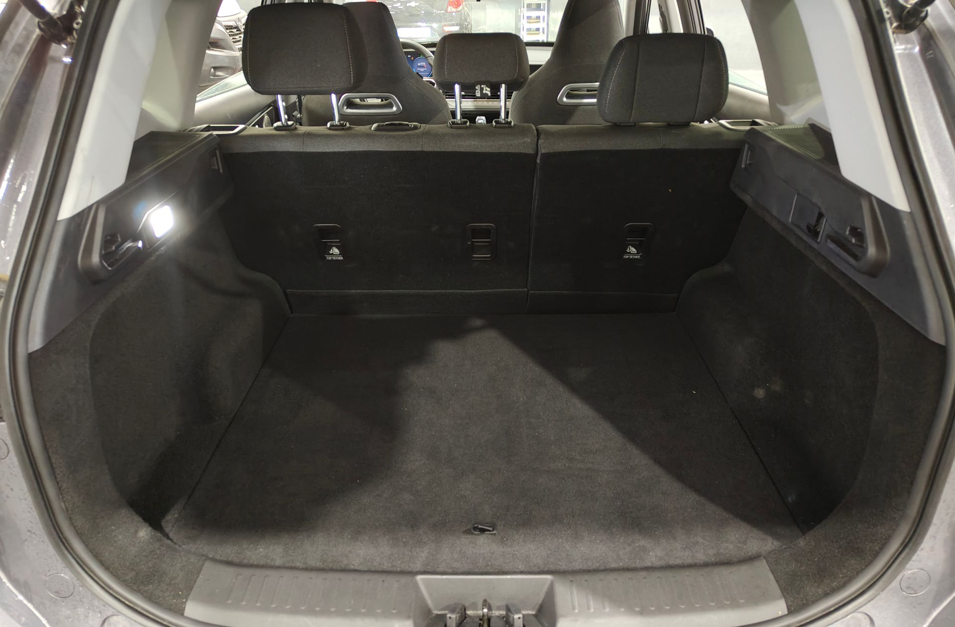 Ebro s700 1.6 T-GDi Comfort DCT - foto 16
