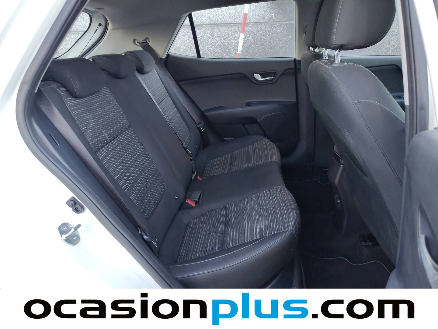 KIA Stonic KIA Stonic 1.0 T-GDi MHEV Drive (100 CV) al mejor precio