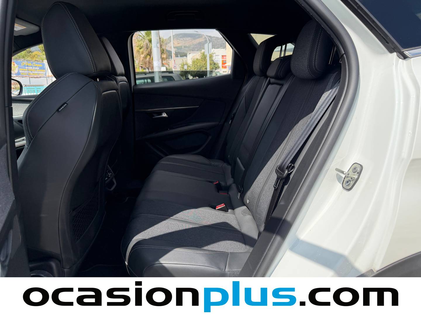 Foto asientos traseros Peugeot 3008 Peugeot 3008 BlueHDI 130 S&S GT Line (130 CV)