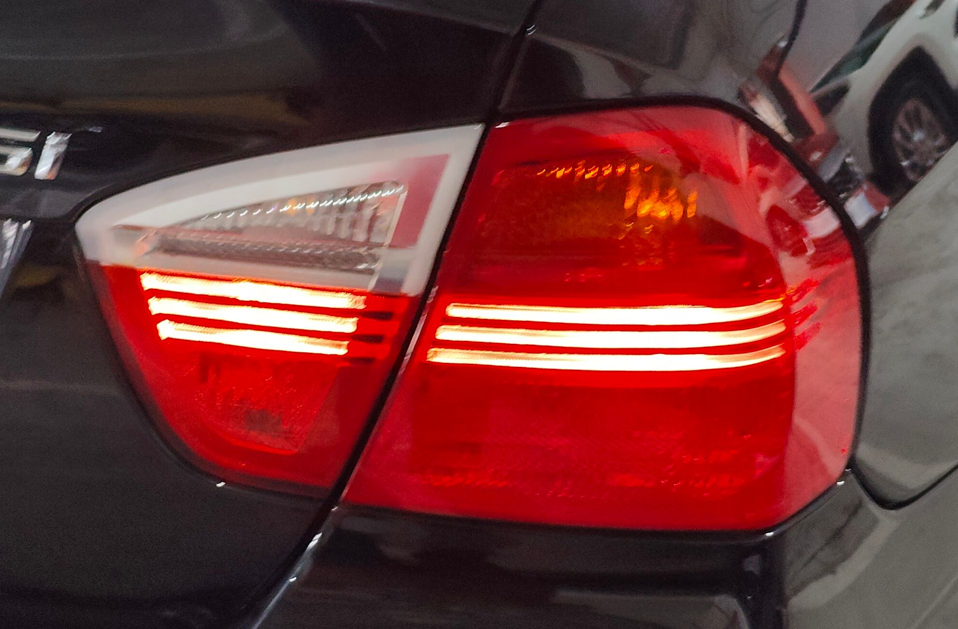 BMW Serie 3 325i - foto 14
