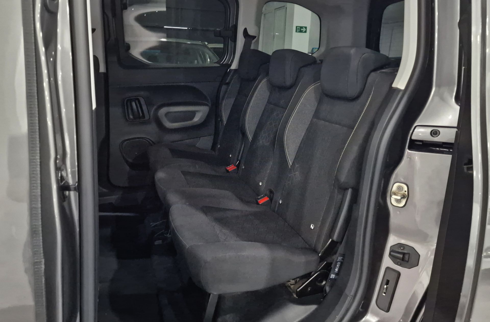 Peugeot Rifter BlueHDi 130 Active Standard - foto 12