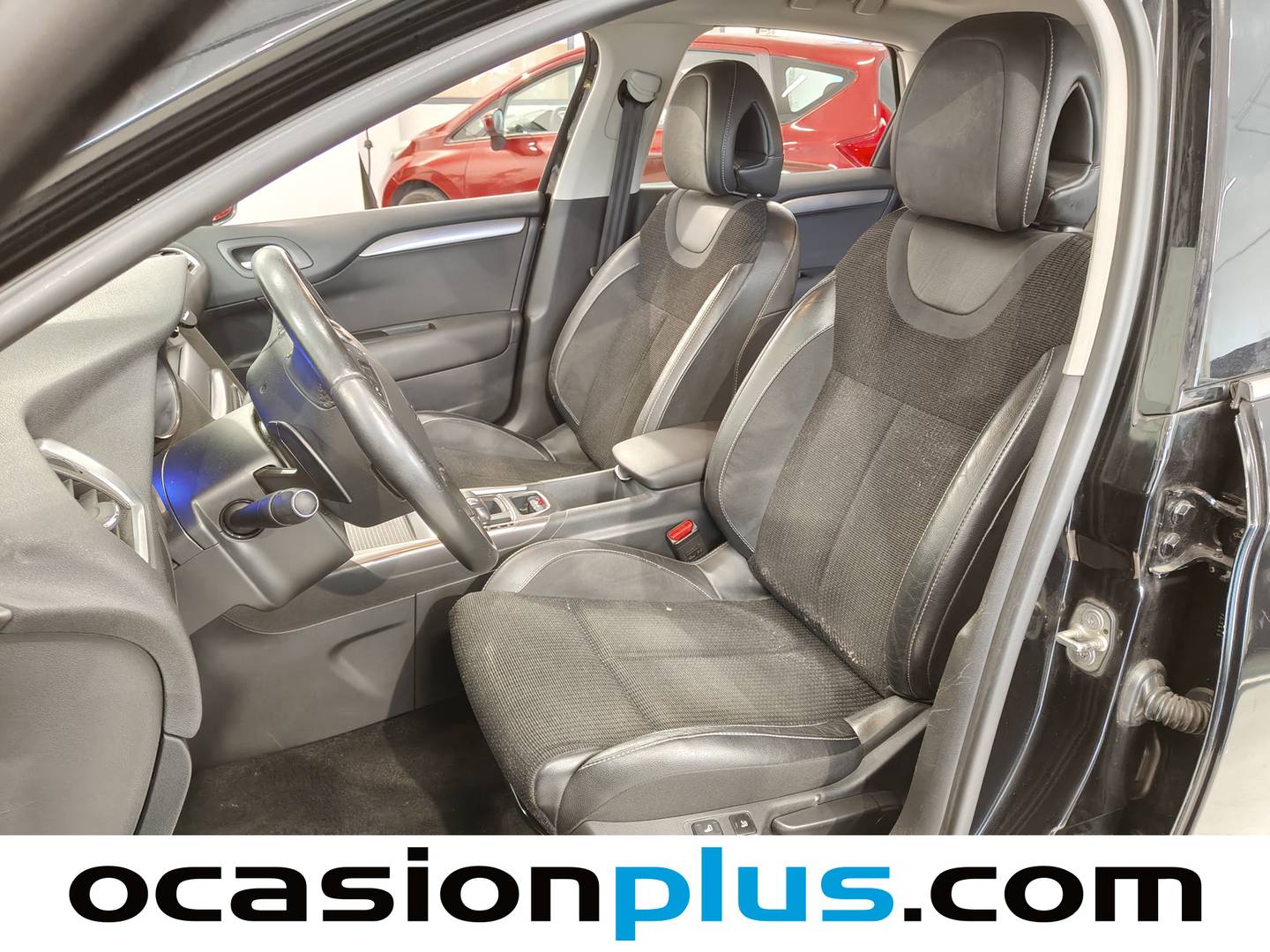 Foto Citroën C4 Citroen C4 1.6 HDI Exclusive (112 CV)