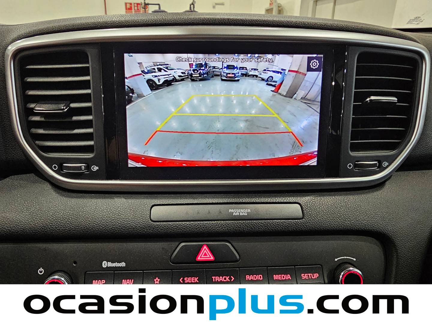 Foto KIA Sportage Kia Sportage 1.6 MHEV Business 4x2 DCT (136 CV)