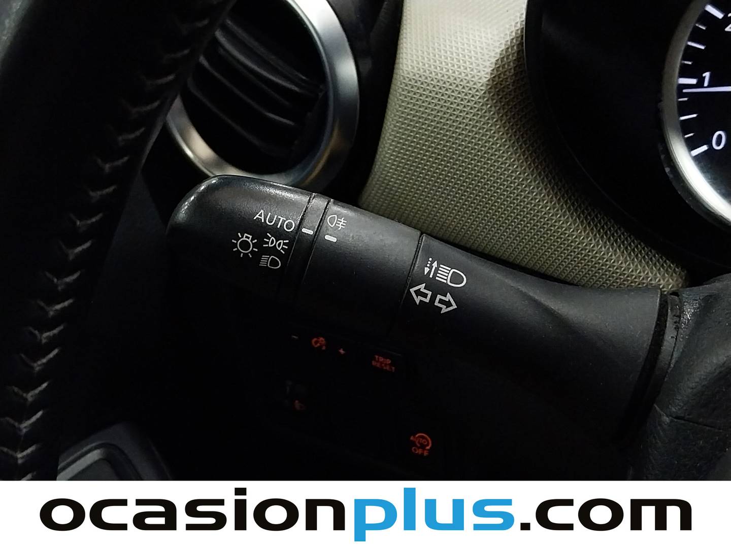 Foto Nissan Micra Nissan Micra DIG-T 117 N-Connecta (117 CV)