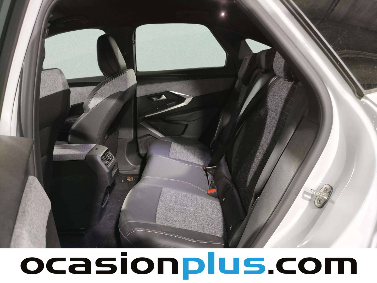 Foto asientos traseros Peugeot 3008 Hybrid Peugeot 3008 Hybrid 145 Allure eDCS6 (145 CV)