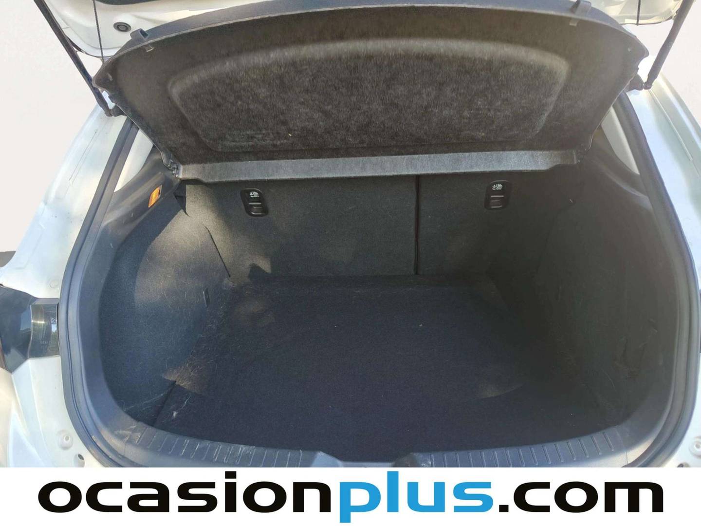 Foto asientos traseros Mazda Mazda3 Mazda Mazda 3 2.2 DE MT Luxury (150 CV)