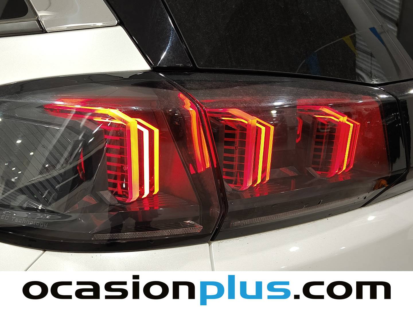 Peugeot 5008 Peugeot 5008 BlueHDi 130 S&S Allure (130 CV) 7 Plazas km 0