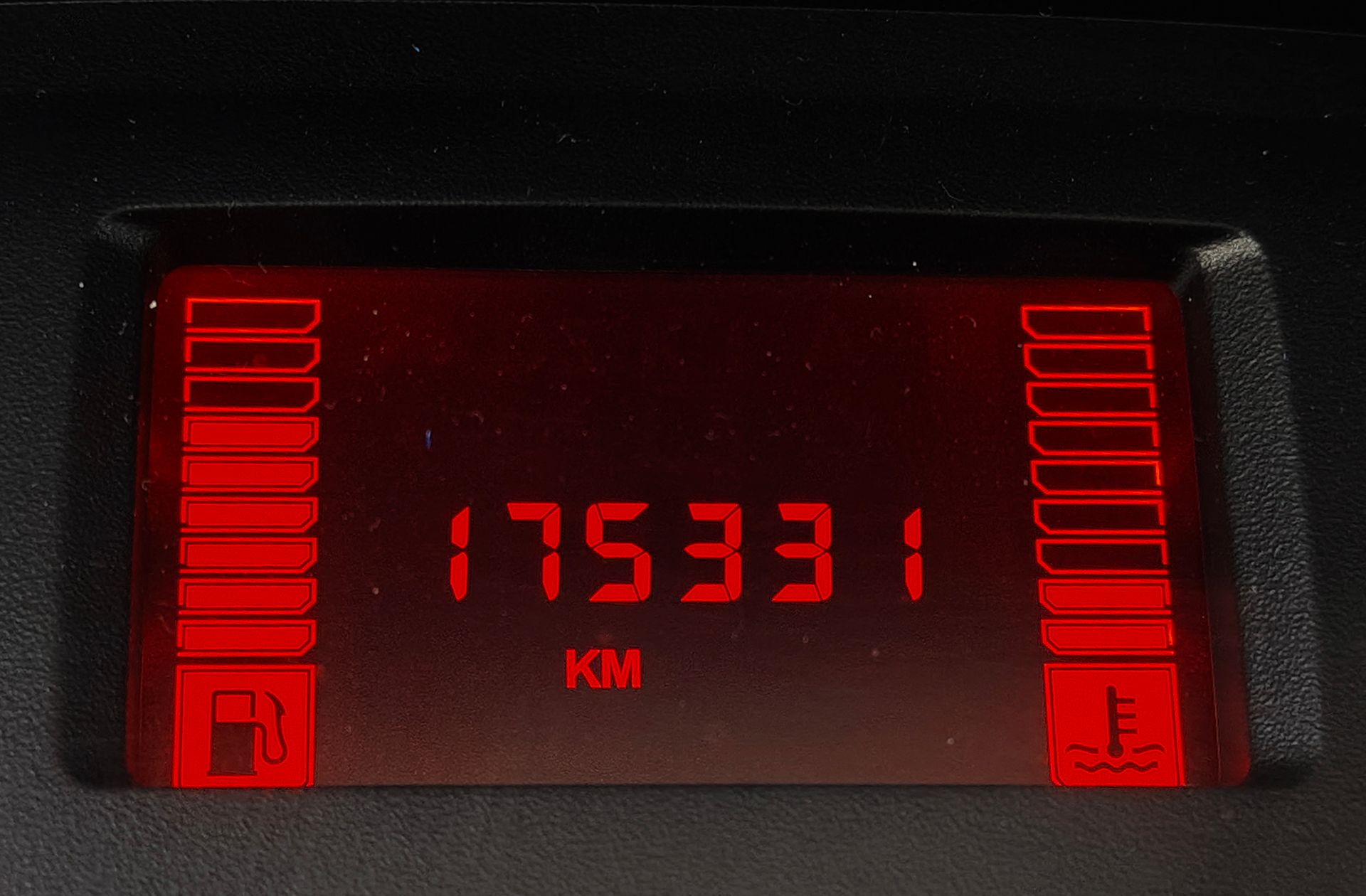 Renault Clio 1.5 dCi Community 5 plazas - foto 7