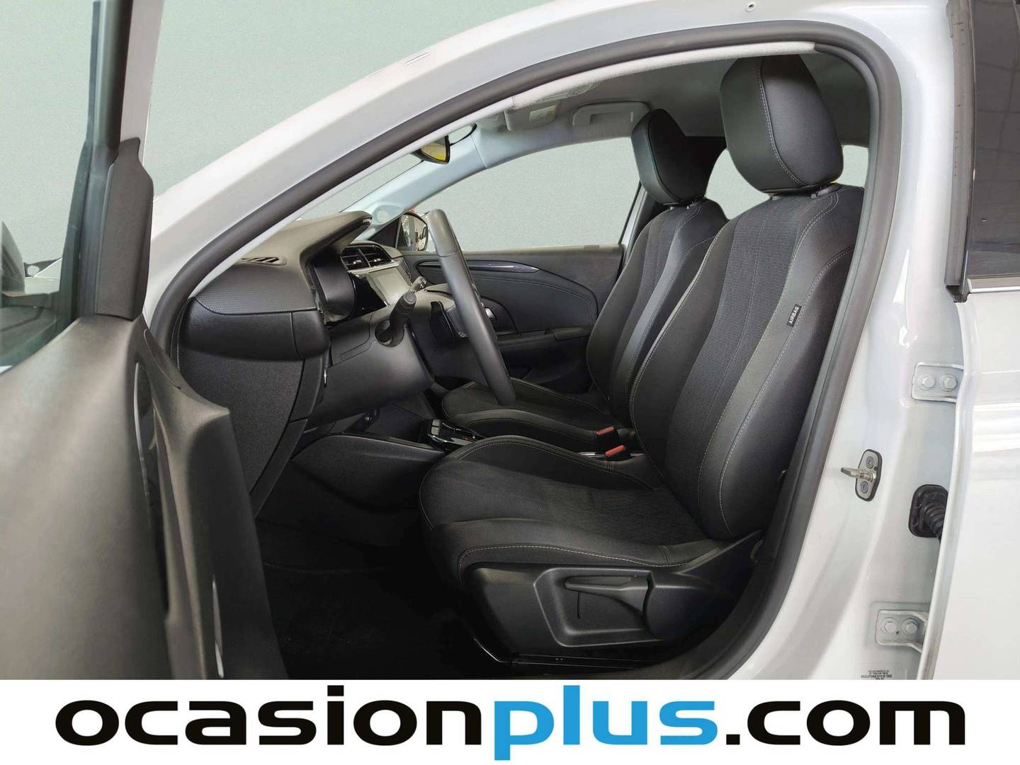 Foto asientos delanteros Opel Corsa Opel Corsa 1.2 Turbo XHL Elegance Auto (100 CV)