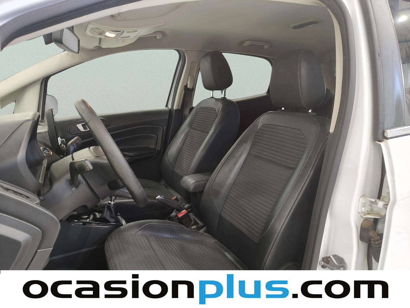 Foto asientos delanteros Ford EcoSport Ford EcoSport 1.0T EcoBoost S&S Titanium (125 CV)