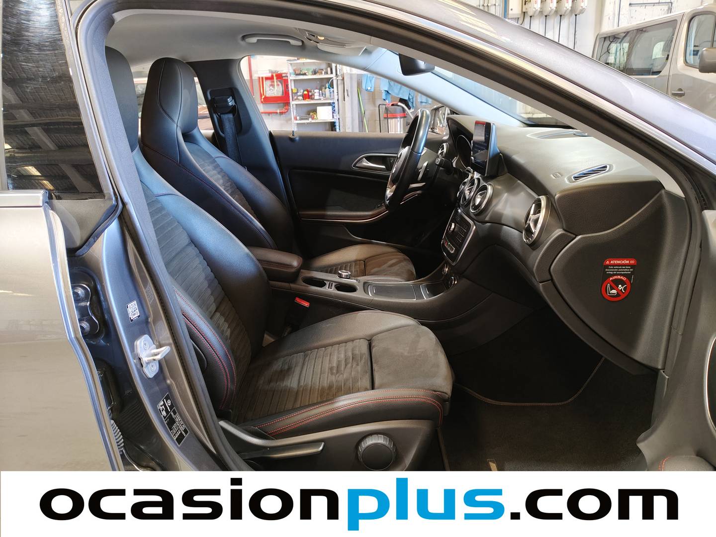 Mercedes CLA Mercedes-Benz CLA 200 d (136 CV) Pack AMG km 0