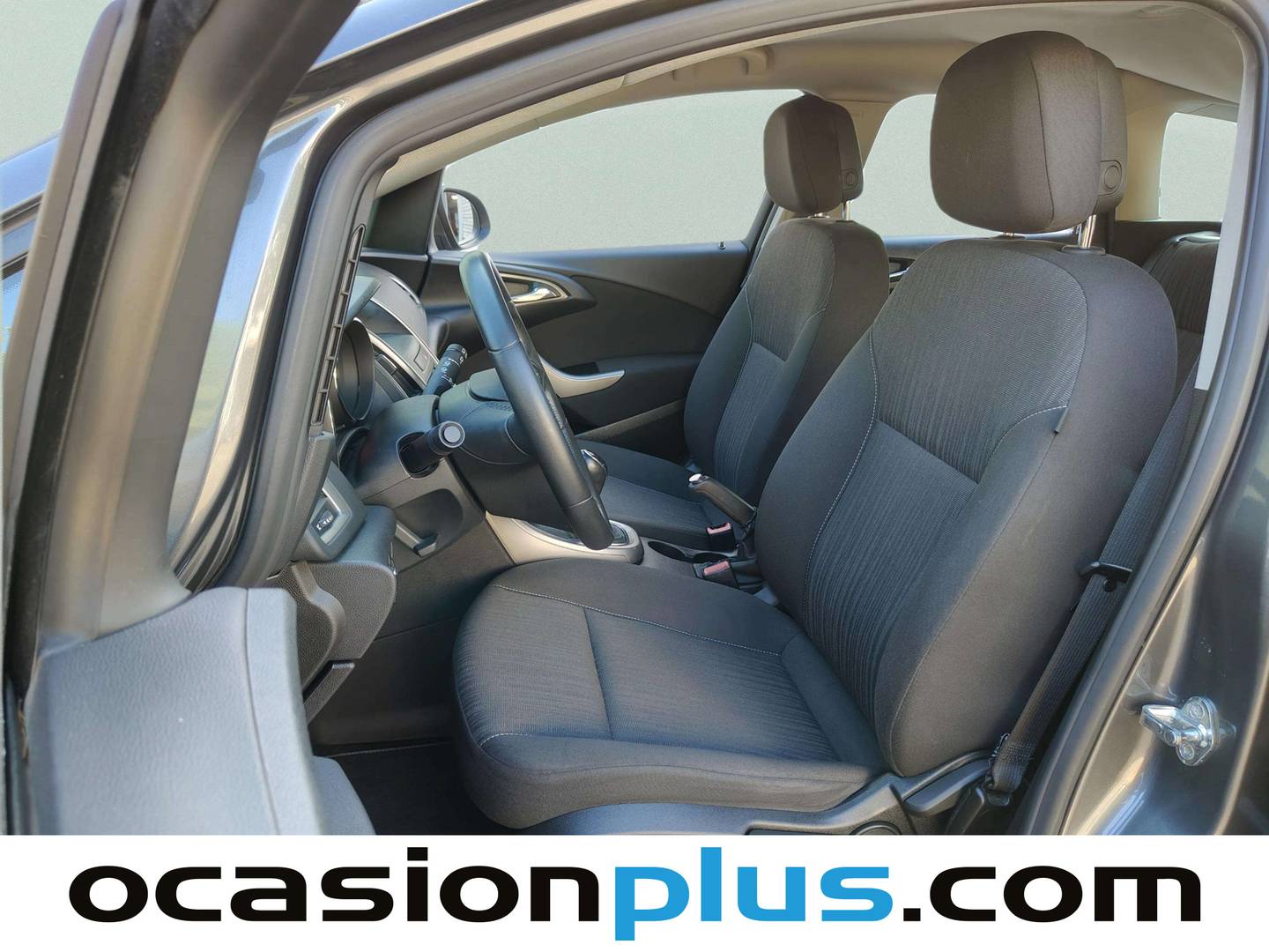 Foto asientos delanteros Opel Astra Opel Astra Sports Tourer 1.4 Turbo Enjoy (140 CV)