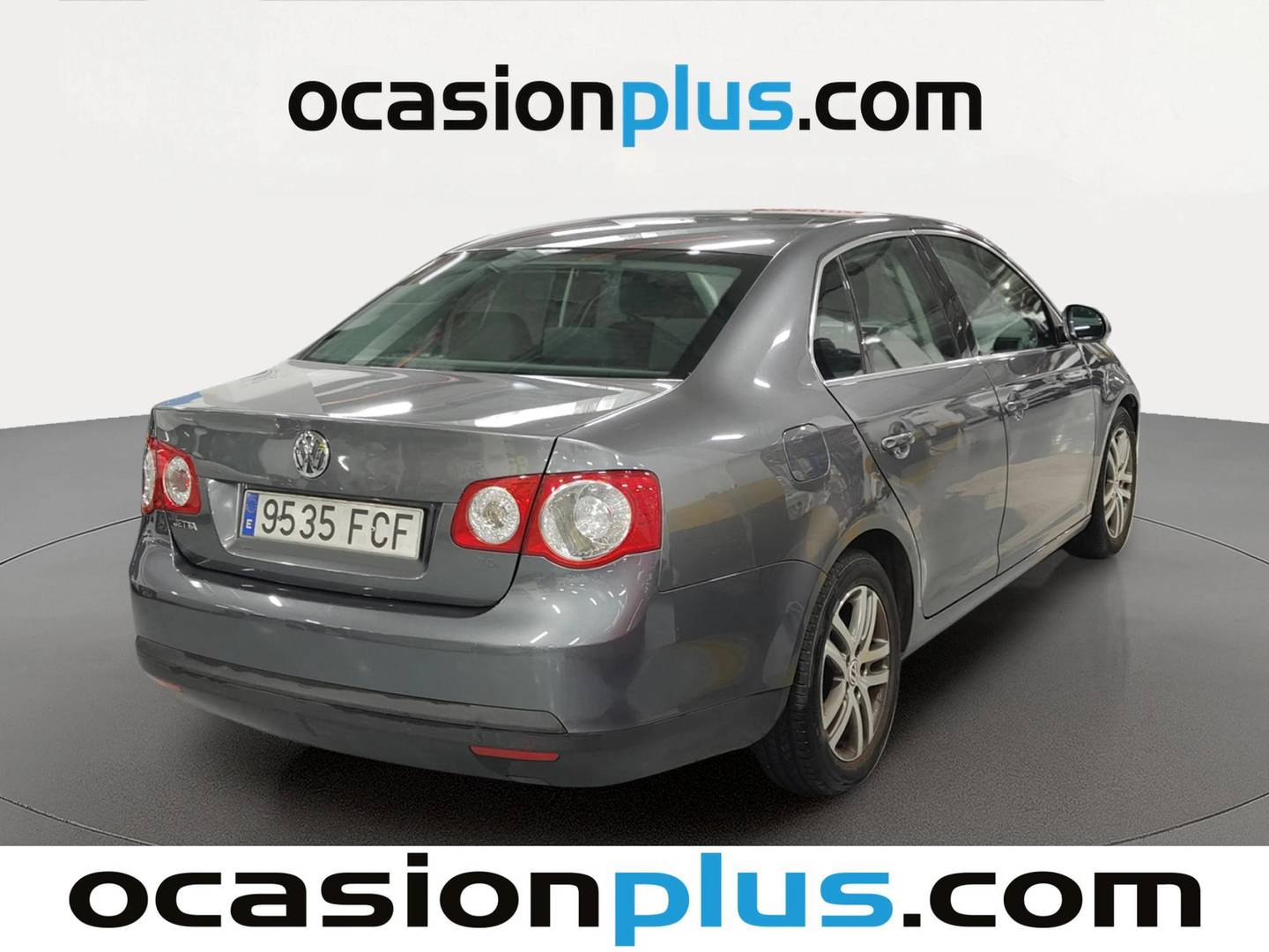 Foto trasera Volkswagen Jetta Volkswagen Jetta Advance 1.9 TDI (105 CV) derecha