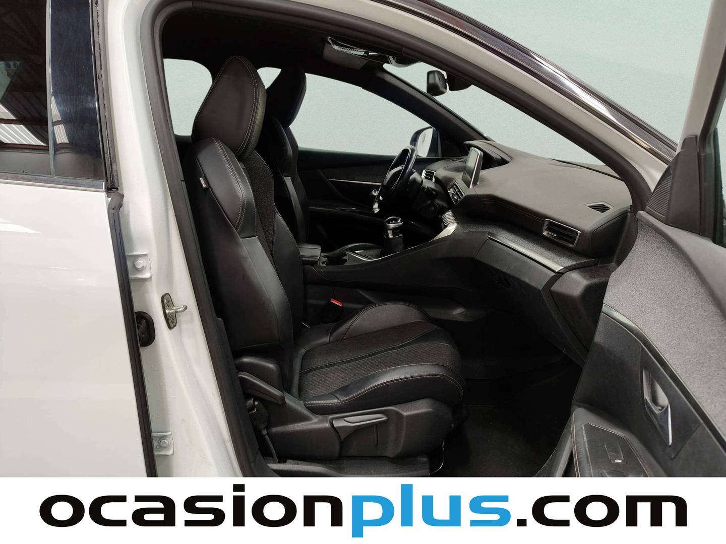 Foto Peugeot 3008 Peugeot 3008 BlueHDI 130 S&S GT Line (130 CV)