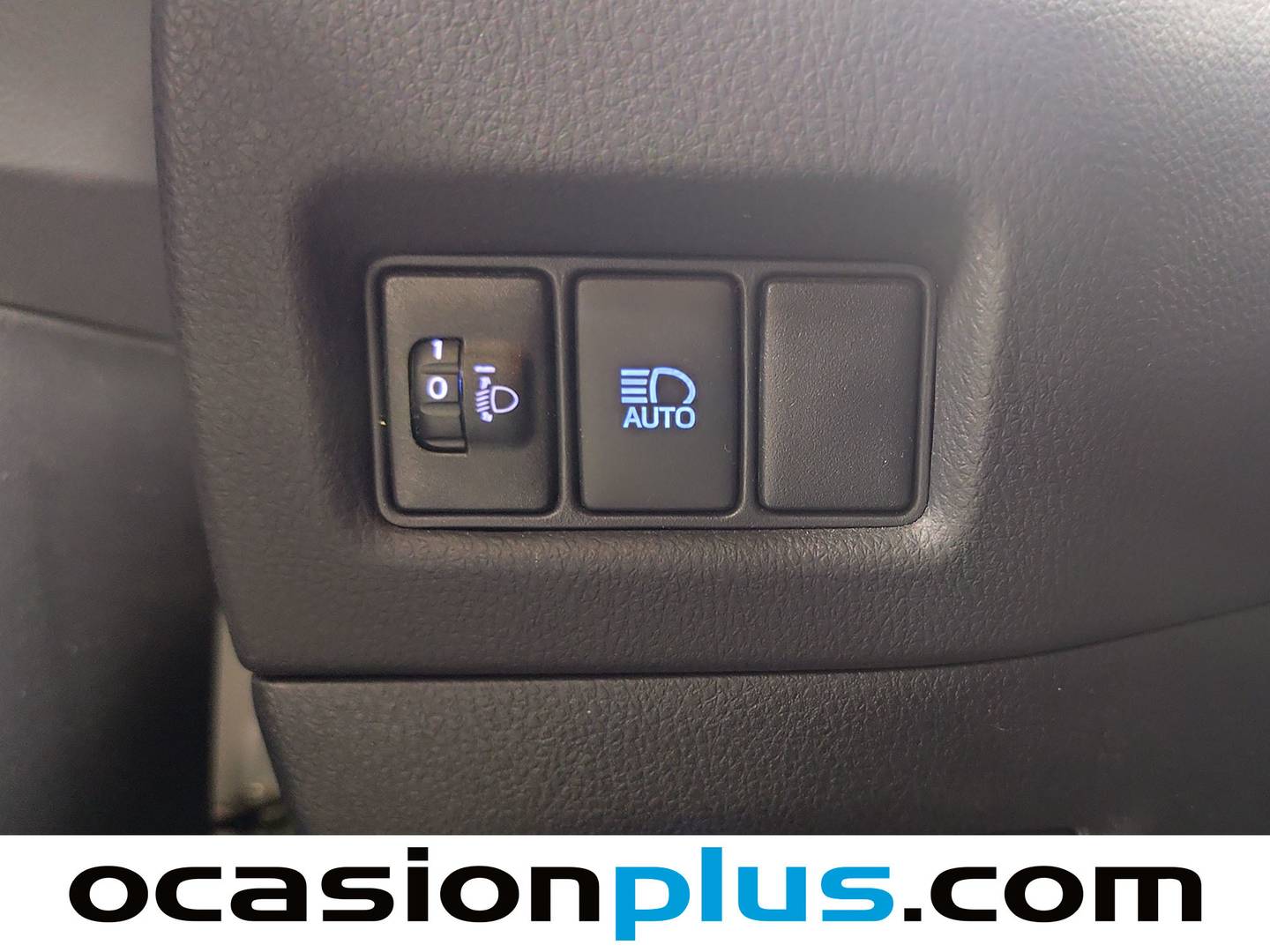 Extras del Toyota C-HR Toyota C-HR 1.8 125H Advance (122 CV)