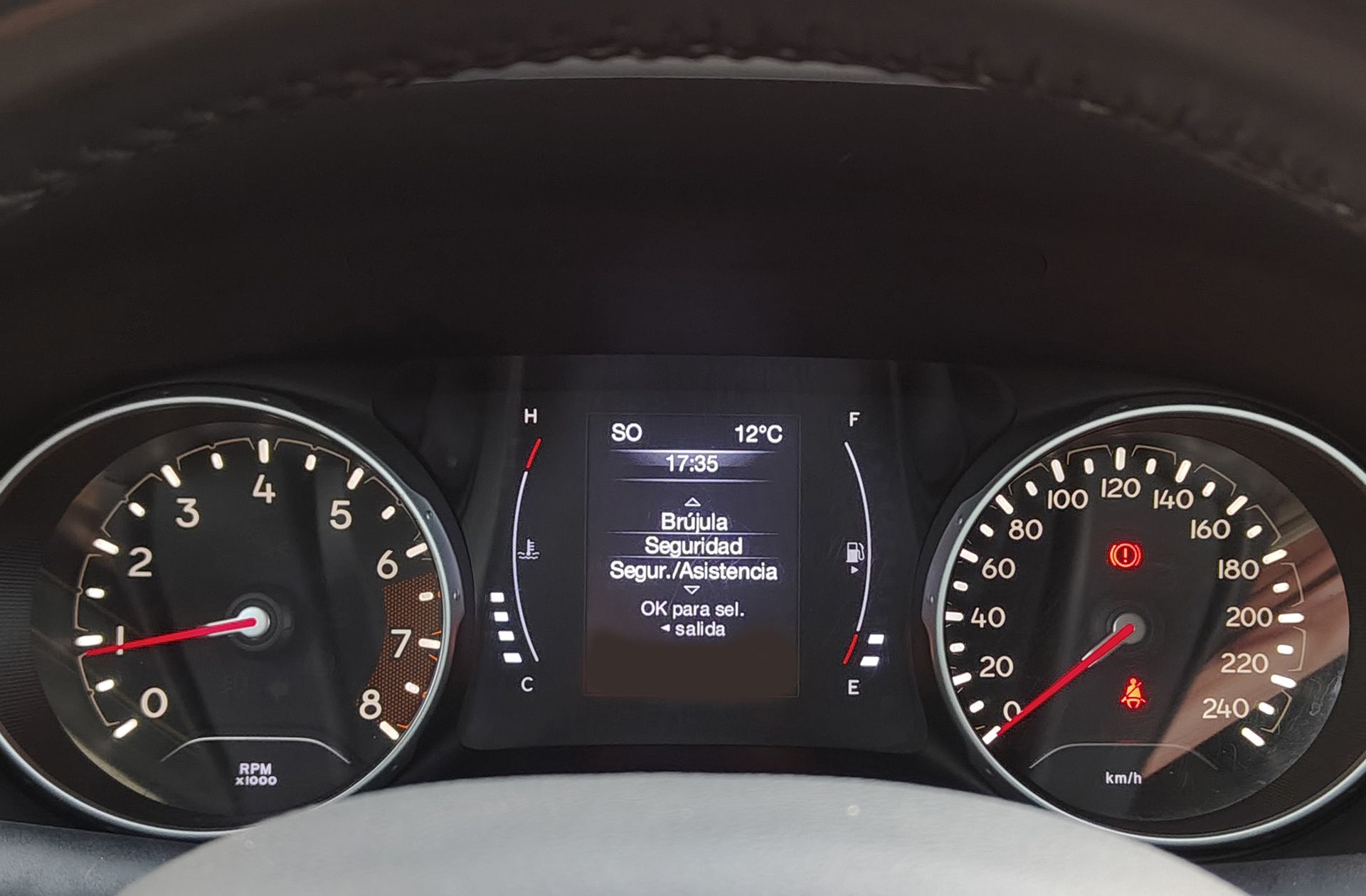 Jeep Compass 1.6 MultiJet Sport 4x2 - foto 21