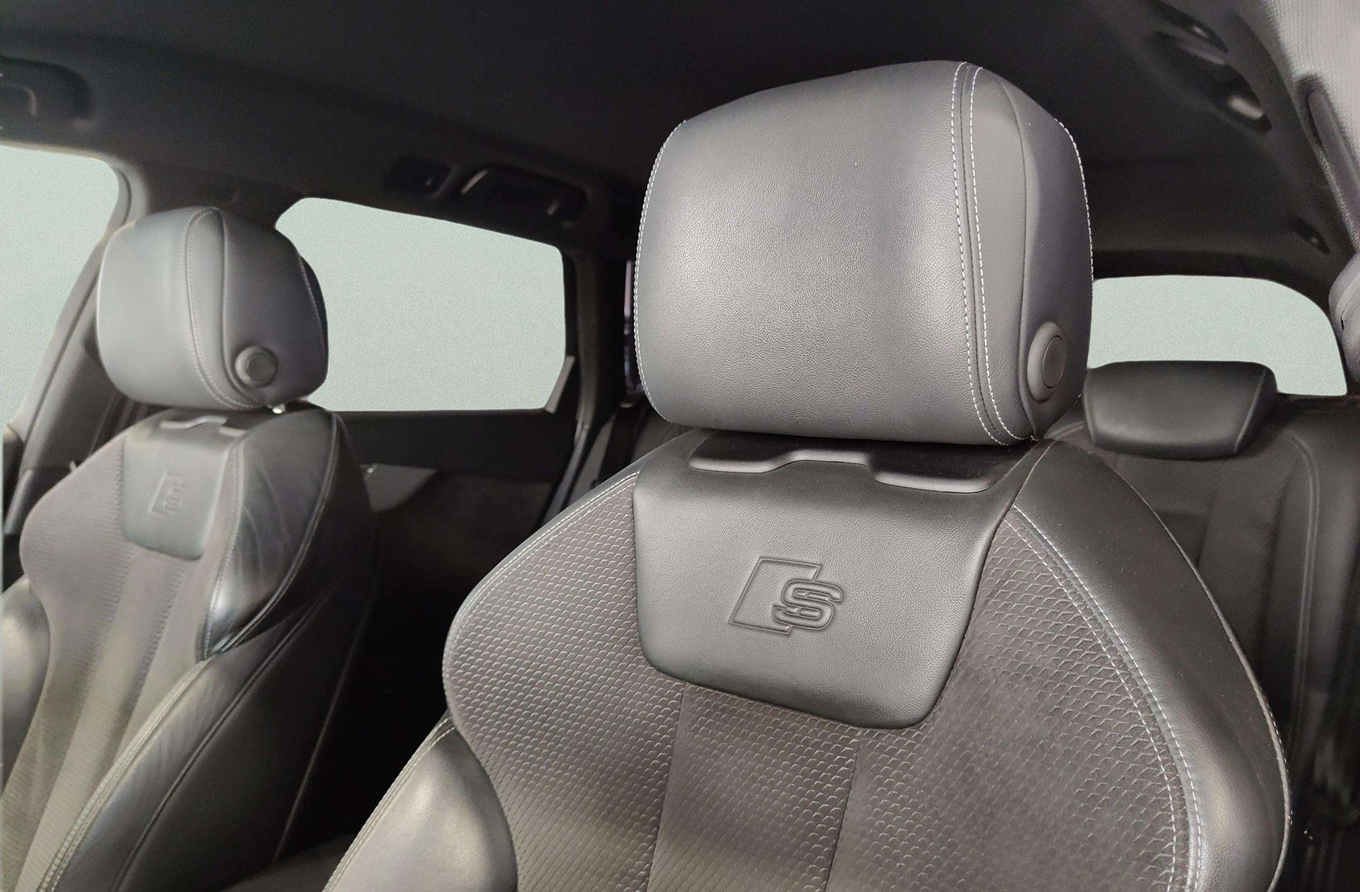 Audi A4 Avant S line 35 TDI S tronic - foto 8