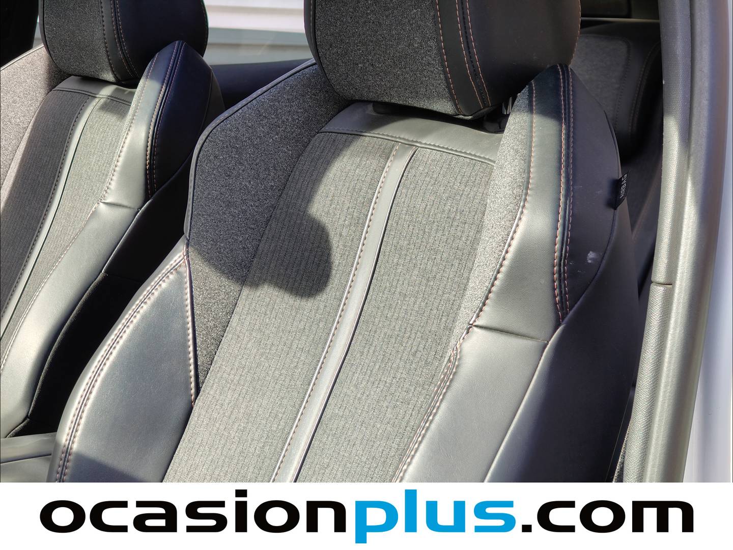 Foto Peugeot 3008 Peugeot 3008 BlueHDi 120 S&S GT-Line (120 CV)