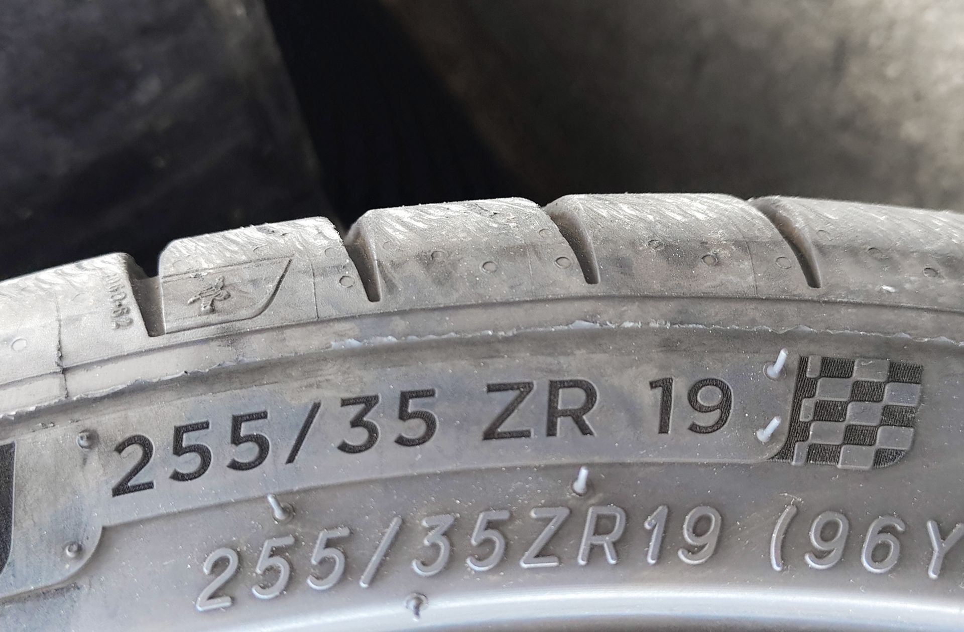 Mercedes-Benz SL 350 - foto 41