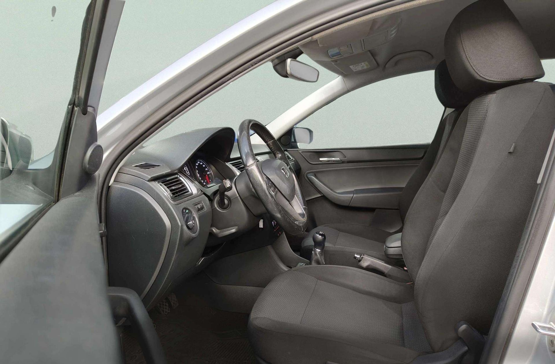 SEAT Toledo 1.6 TDI CR Style - foto 8