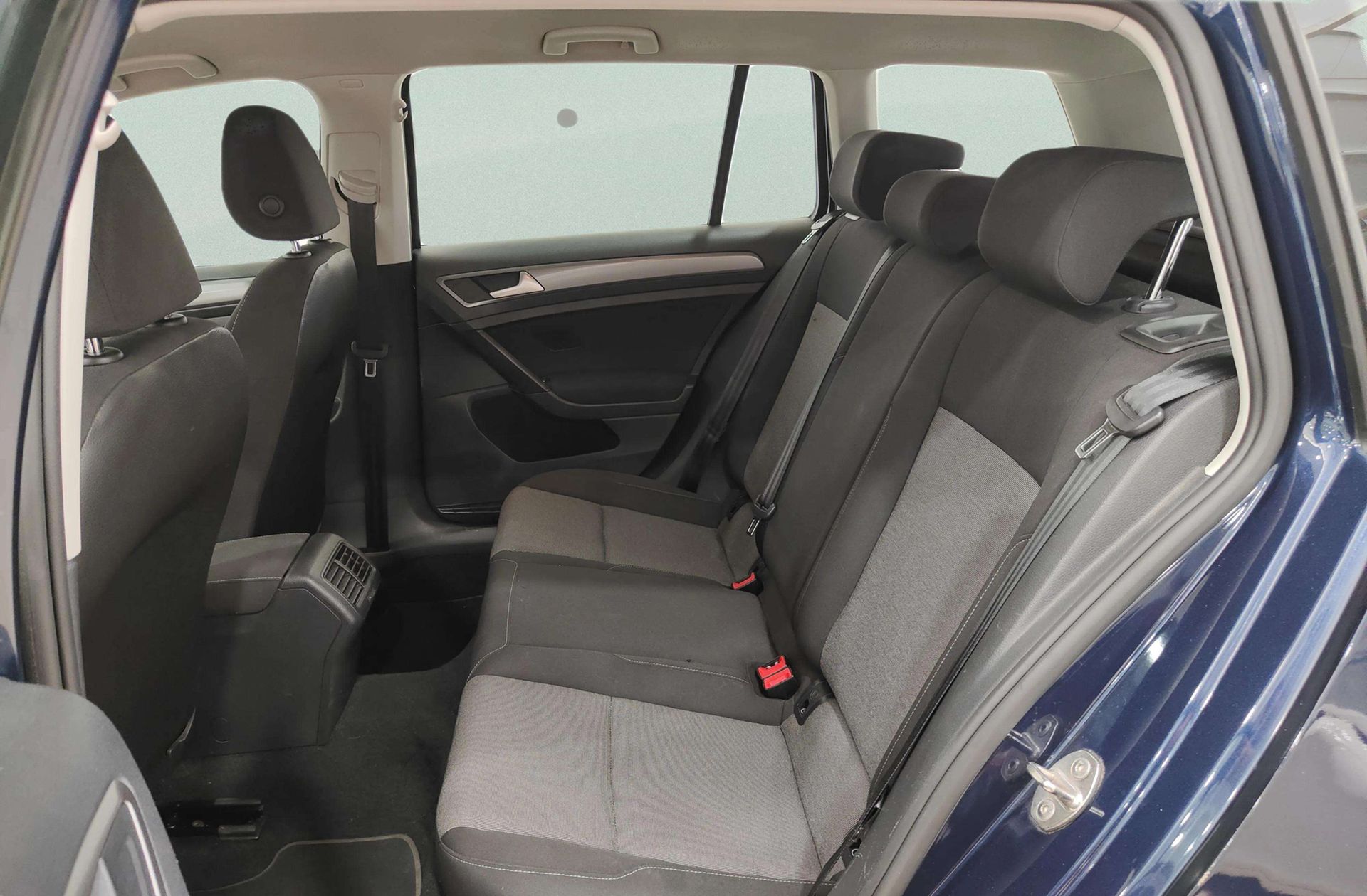 Volkswagen Golf Variant Business 1.6 TDI BMT - foto 9